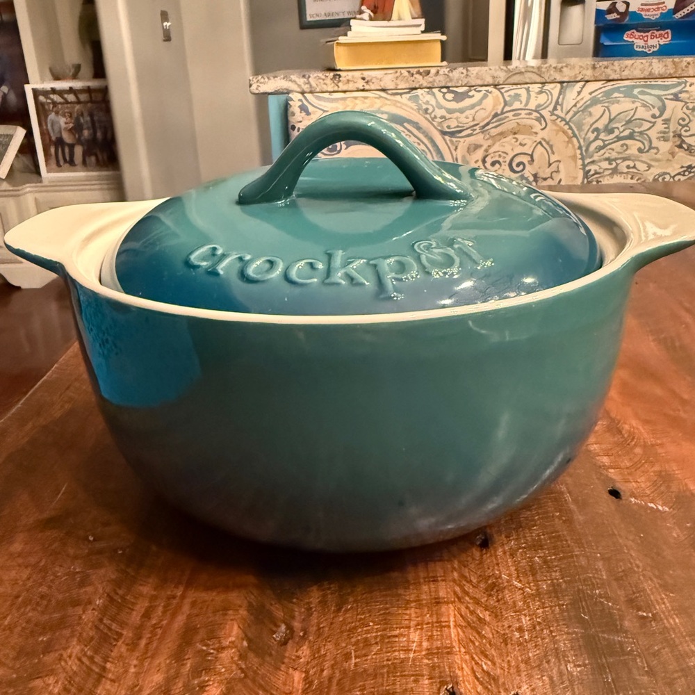 Crockpot Ceramic Covered Casserole in Teal